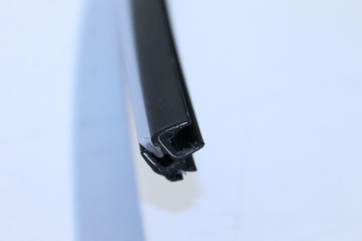 OPEL CORSA D 07-  [LISTWA DOLNA]