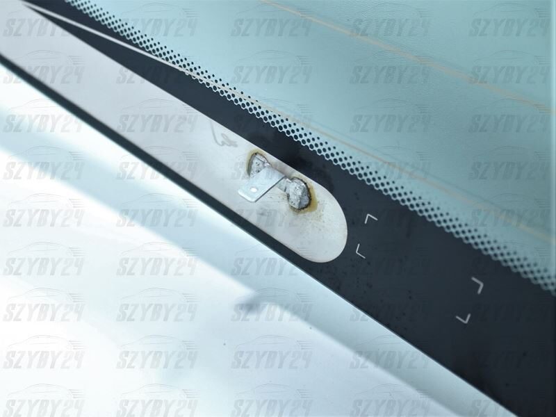 HYUNDAI I20 5D HBK 09-14 [SZYBA TYLNA]