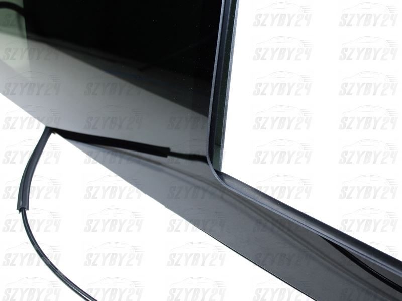 Dodge Ram 09-19 [TYLNA CIEMNA Z OKIENKIEM]
