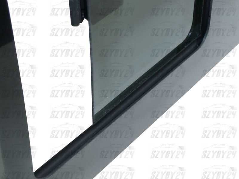 Dodge Ram 2D/4D 03-09 [TYLNA CIEMNA Z OKIENKIEM]