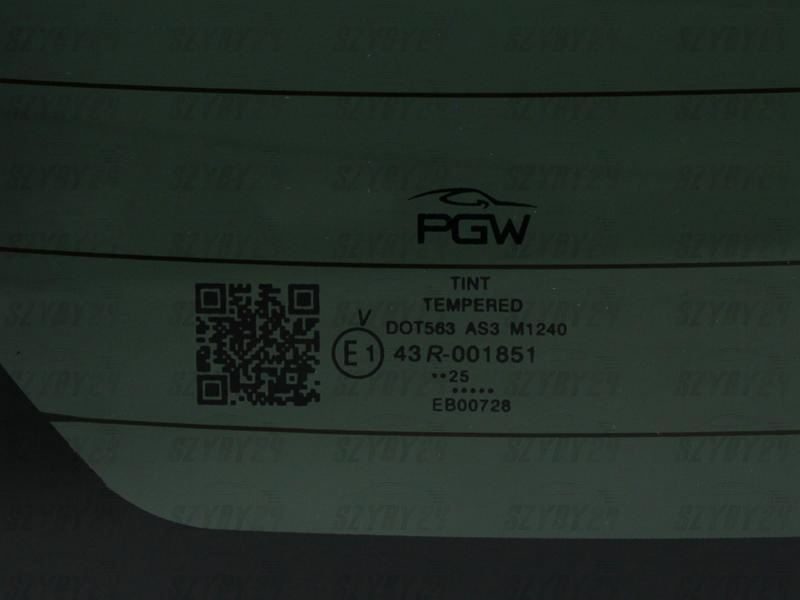 Range Rover (L405) 2015- [TYLNA CIEMNA]